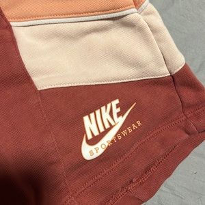 Nike XS sportswear shorts